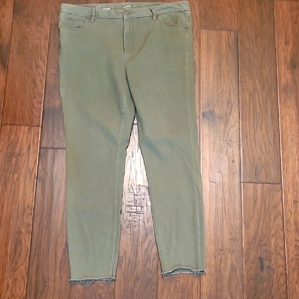 Loft Outlet Olive Green Jean Leggings With Raw Hem Size 12